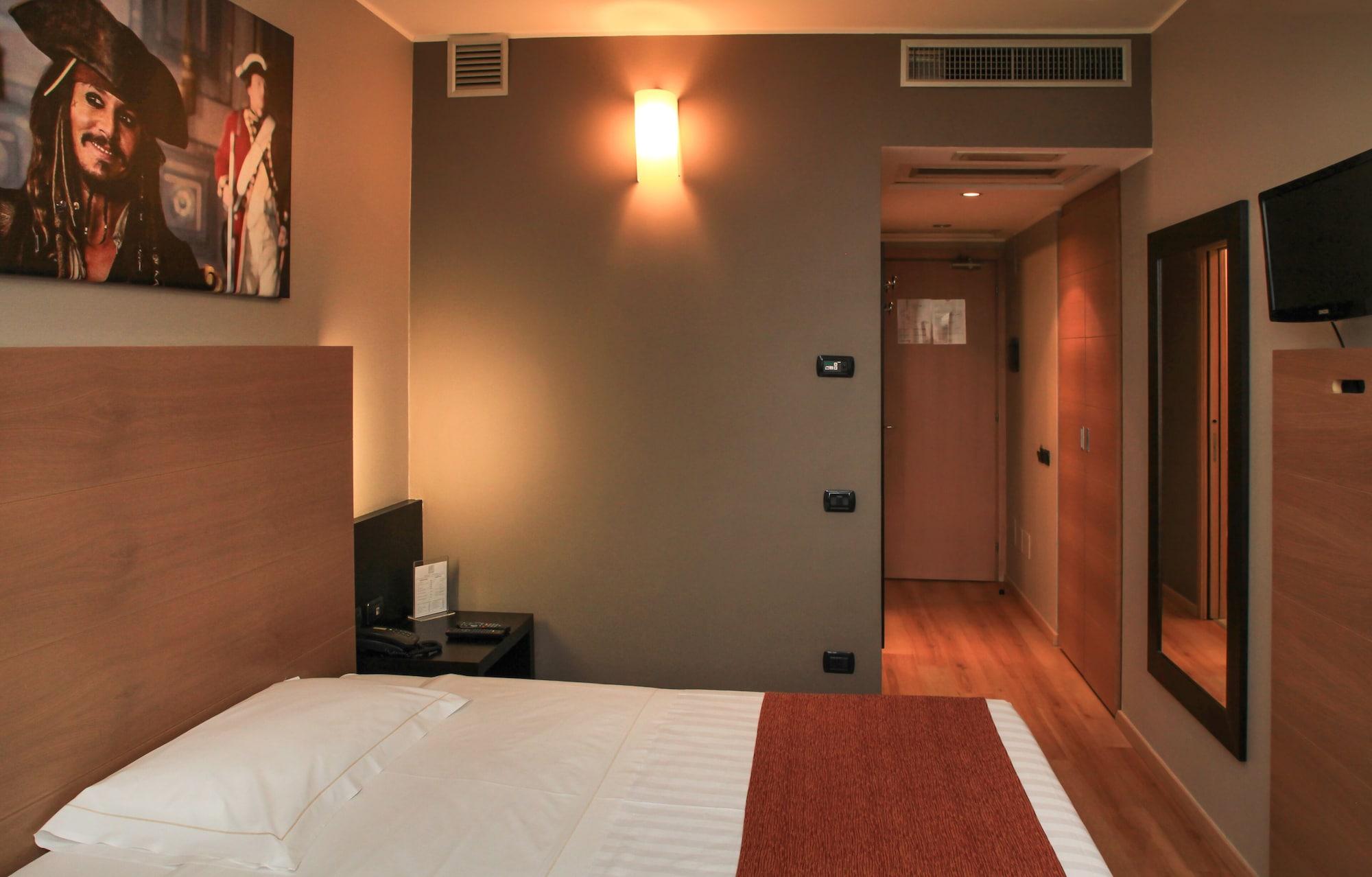 B&B Hotel Milano Cologno Studios Cologno Monzese Exterior photo