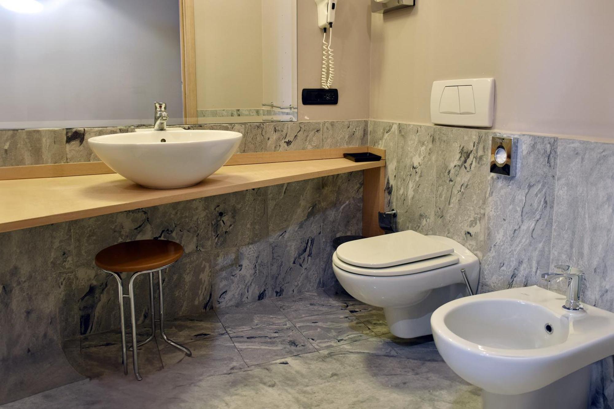 B&B Hotel Milano Cologno Studios Cologno Monzese Exterior photo