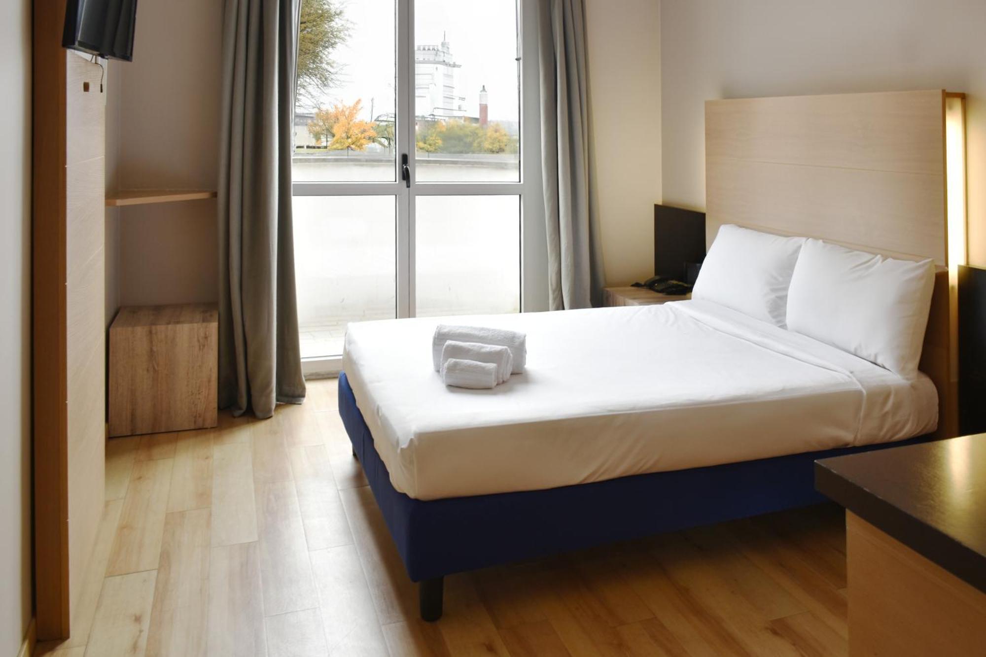 B&B Hotel Milano Cologno Studios Cologno Monzese Exterior photo