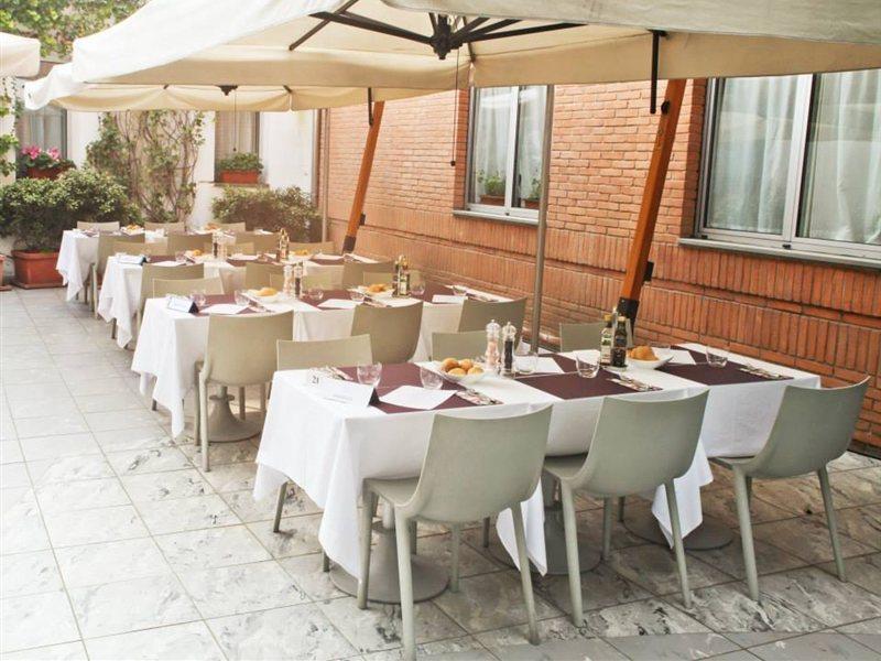 B&B Hotel Milano Cologno Studios Cologno Monzese Exterior photo