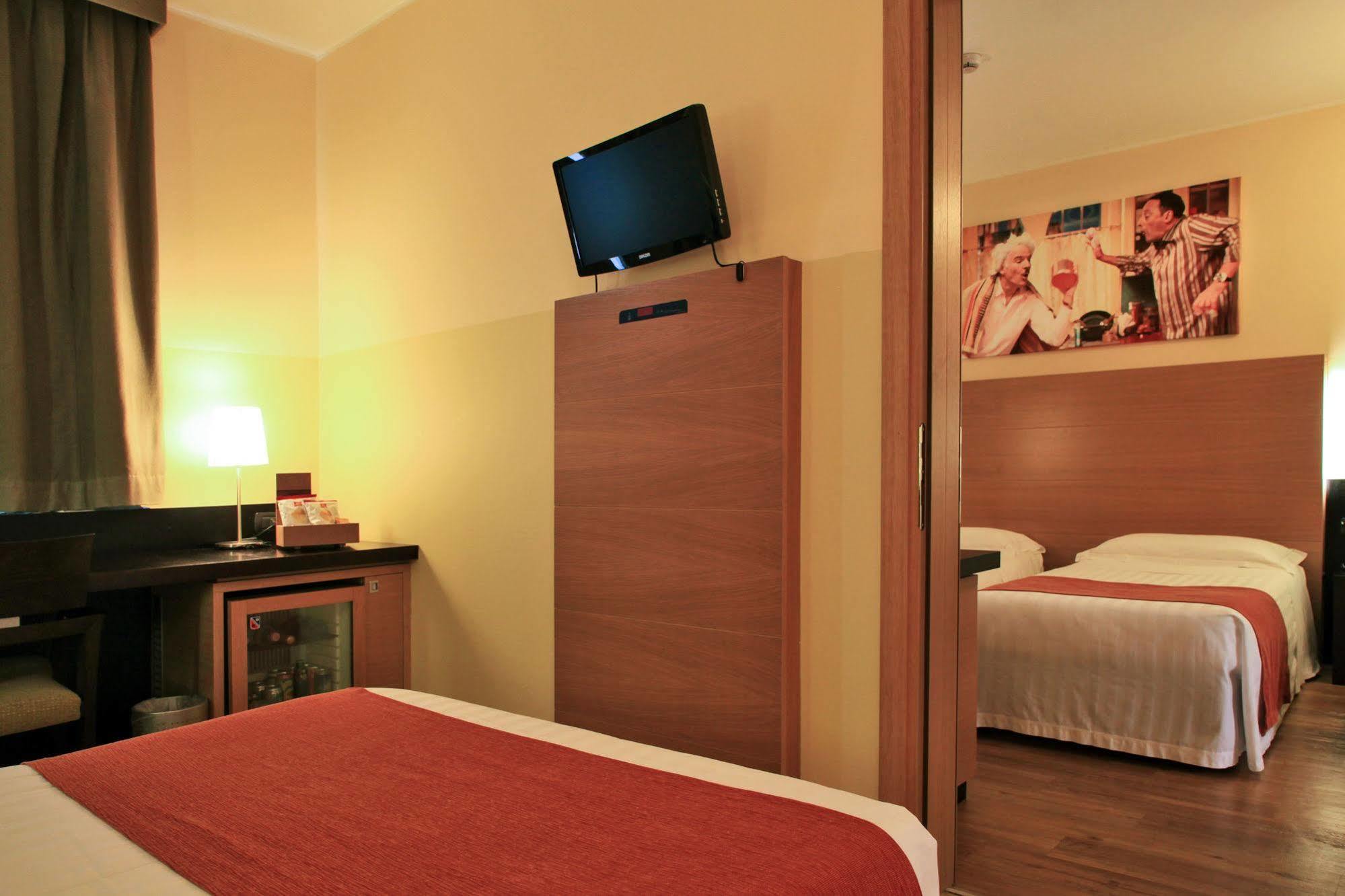 B&B Hotel Milano Cologno Studios Cologno Monzese Exterior photo