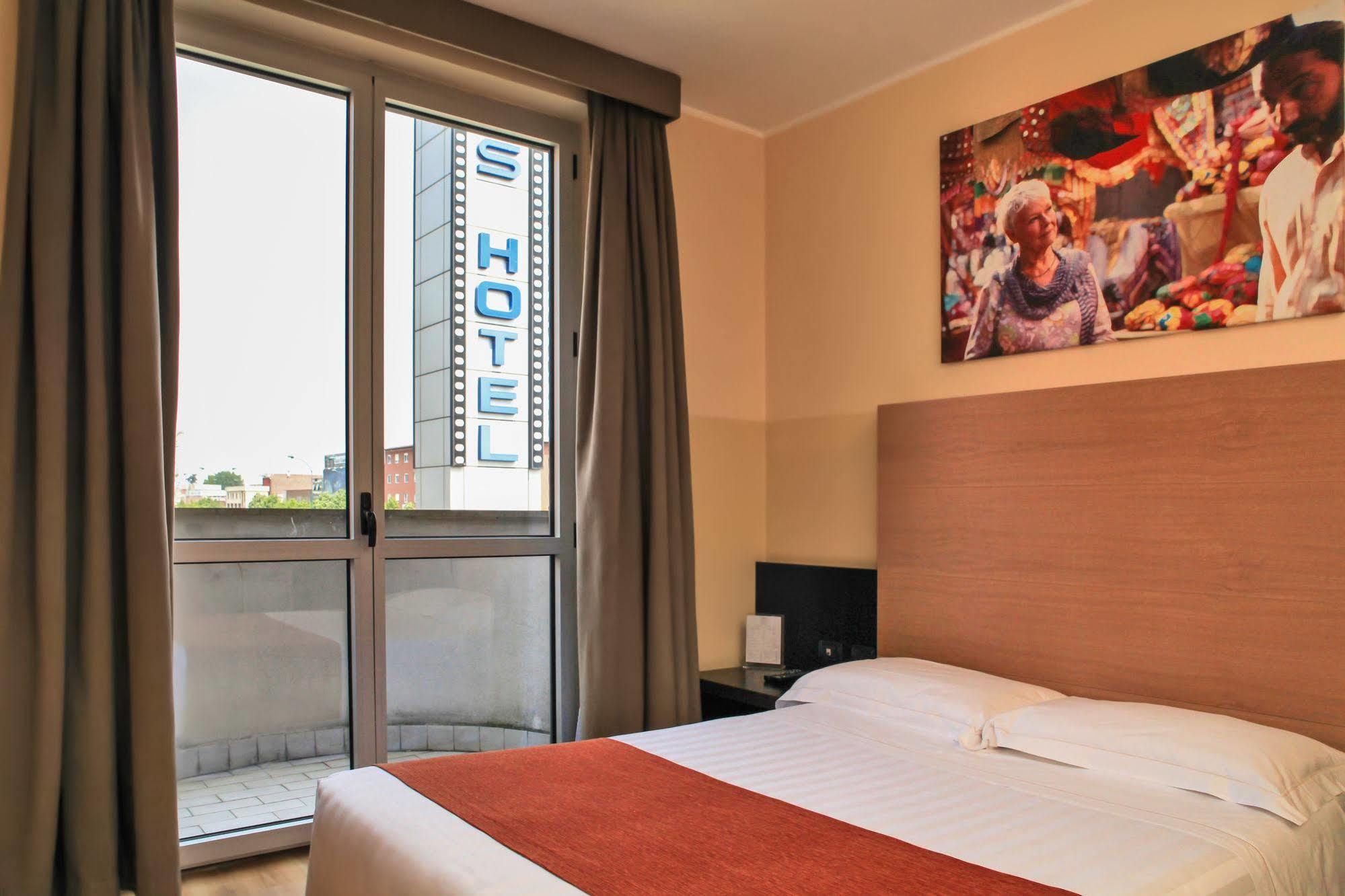 B&B Hotel Milano Cologno Studios Cologno Monzese Exterior photo